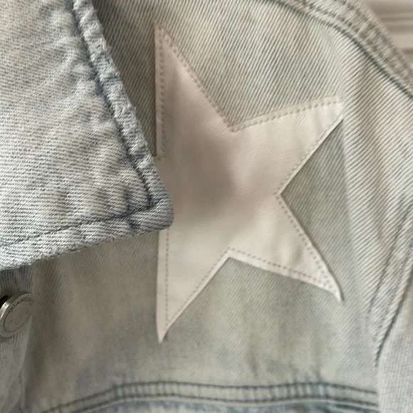 Blank NCY Casual Encounter White Star light wash Denim Jean Jacket trucker sz L - Picture 2 of 14